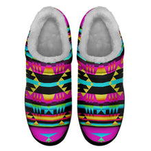 Load image into Gallery viewer, Between the Sunset Mountains Ikinnii Indoor Slipper 49 Dzine 
