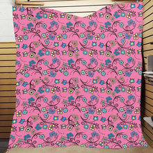 Load image into Gallery viewer, Blue Trio Bubblegum Quilt 70&quot;x80&quot; Quilt 70&quot;x80&quot; e-joyer 
