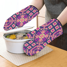 Load image into Gallery viewer, Kaleidoscope Bleu Oven Mitt &amp; Pot Holder
