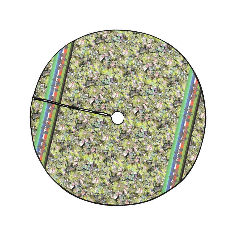 Culture in Nature Green Leaf Tree Skirt