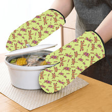 Load image into Gallery viewer, Gathering Lime Oven Mitt &amp; Pot Holder
