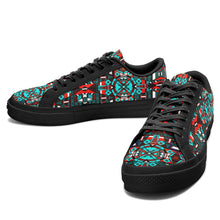 Load image into Gallery viewer, Captive Winter II Aapisi Low Top Canvas Shoes Black Sole 49 Dzine 
