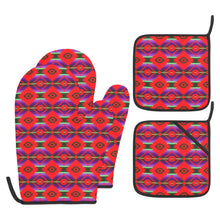 Load image into Gallery viewer, Cree Confederacy Chicken Dance Oven Mitt &amp; Pot Holder
