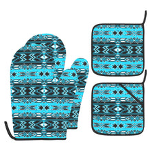 Load image into Gallery viewer, Northern Journey Oven Mitt &amp; Pot Holder
