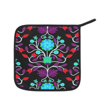 Load image into Gallery viewer, Floral Beadwork Four Clans Winter Oven Mitt &amp; Pot Holder
