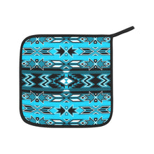 Load image into Gallery viewer, Northern Journey Oven Mitt &amp; Pot Holder
