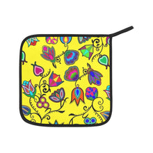 Load image into Gallery viewer, Indigenous Paisley Yellow Oven Mitt &amp; Pot Holder
