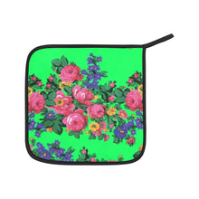 Load image into Gallery viewer, Kokum&#39;s Revenge Green Oven Mitt &amp; Pot Holder
