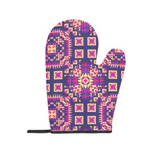 Load image into Gallery viewer, Kaleidoscope Bleu Oven Mitt &amp; Pot Holder
