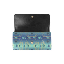 Load image into Gallery viewer, Buffalo Run Women&#39;s Trifold Wallet
