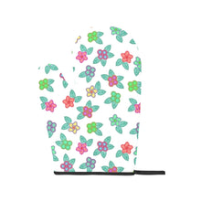 Load image into Gallery viewer, Berry Flowers White Oven Mitt &amp; Pot Holder
