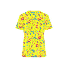 Load image into Gallery viewer, Fleur Indigine Mais All Over Print Scrub Top Scrub Top e-joyer 
