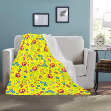 Load image into Gallery viewer, Fleur Indigine Mais Ultra-Soft Micro Fleece Blanket 40&quot;x50&quot; Ultra-Soft Blanket 40&#39;&#39;x50&#39;&#39; e-joyer 
