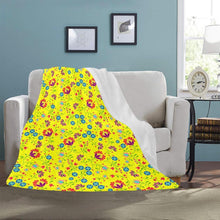 Load image into Gallery viewer, Fleur Indigine Mais Ultra-Soft Micro Fleece Blanket 50&quot;x60&quot; Ultra-Soft Blanket 50&#39;&#39;x60&#39;&#39; e-joyer 
