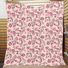 Load image into Gallery viewer, Floral Amour Quilt 70&quot;x80&quot; Quilt 70&quot;x80&quot; e-joyer 
