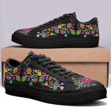 Load image into Gallery viewer, Floral Beadwork - 01 Aapisi Low Top Canvas Shoes Black Sole 49 Dzine 
