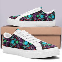 Load image into Gallery viewer, Floral Beadwork Four Clans Winter Aapisi Low Top Canvas Shoes White Sole 49 Dzine 
