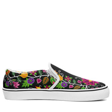 Load image into Gallery viewer, Floral Beadwork Otoyimm Canvas Slip On Shoes 49 Dzine 
