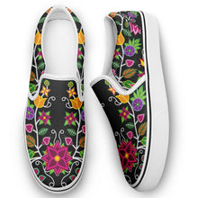 Load image into Gallery viewer, Floral Beadwork Otoyimm Canvas Slip On Shoes 49 Dzine 
