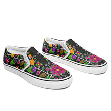 Load image into Gallery viewer, Floral Beadwork Otoyimm Kid&#39;s Canvas Slip On Shoes 49 Dzine 
