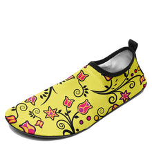 Load image into Gallery viewer, Key Lime Star Kid&#39;s Sockamoccs Slip On Shoes Herman 
