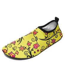 Load image into Gallery viewer, Key Lime Star Sockamoccs Slip On Shoes Herman 
