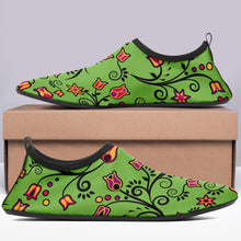 Load image into Gallery viewer, LightGreen Yellow Star Kid&#39;s Sockamoccs Slip On Shoes Herman 
