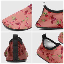 Load image into Gallery viewer, Swift Floral Peach Rouge Remix Sockamoccs Slip On Shoes Herman 

